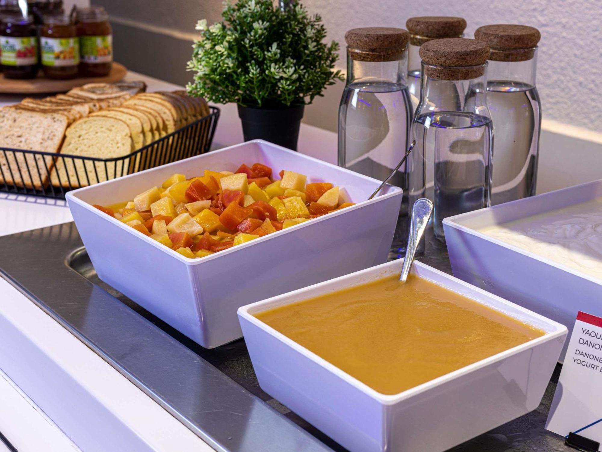 Ibis Budget Poitiers Sud Dış mekan fotoğraf
